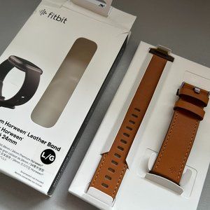 Fitbit Premium Horween Leather Band L/G - NWT